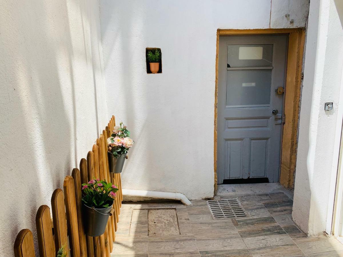 Montclar Studio Aix-en-Provence Exterior photo